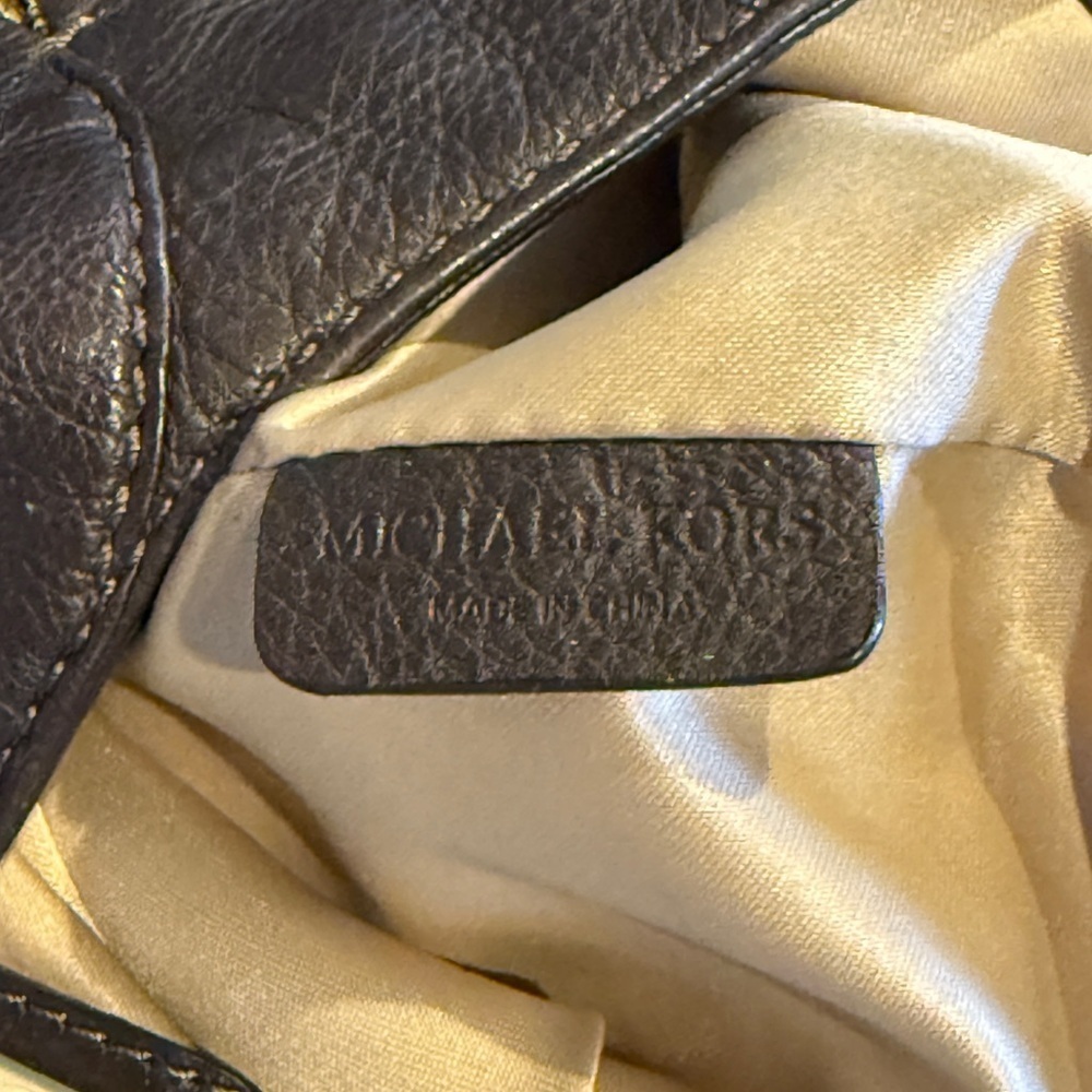 Michael Kors Tonne Brown and Gold Hobo Bag with Leather Handles - Picture 2 of 7